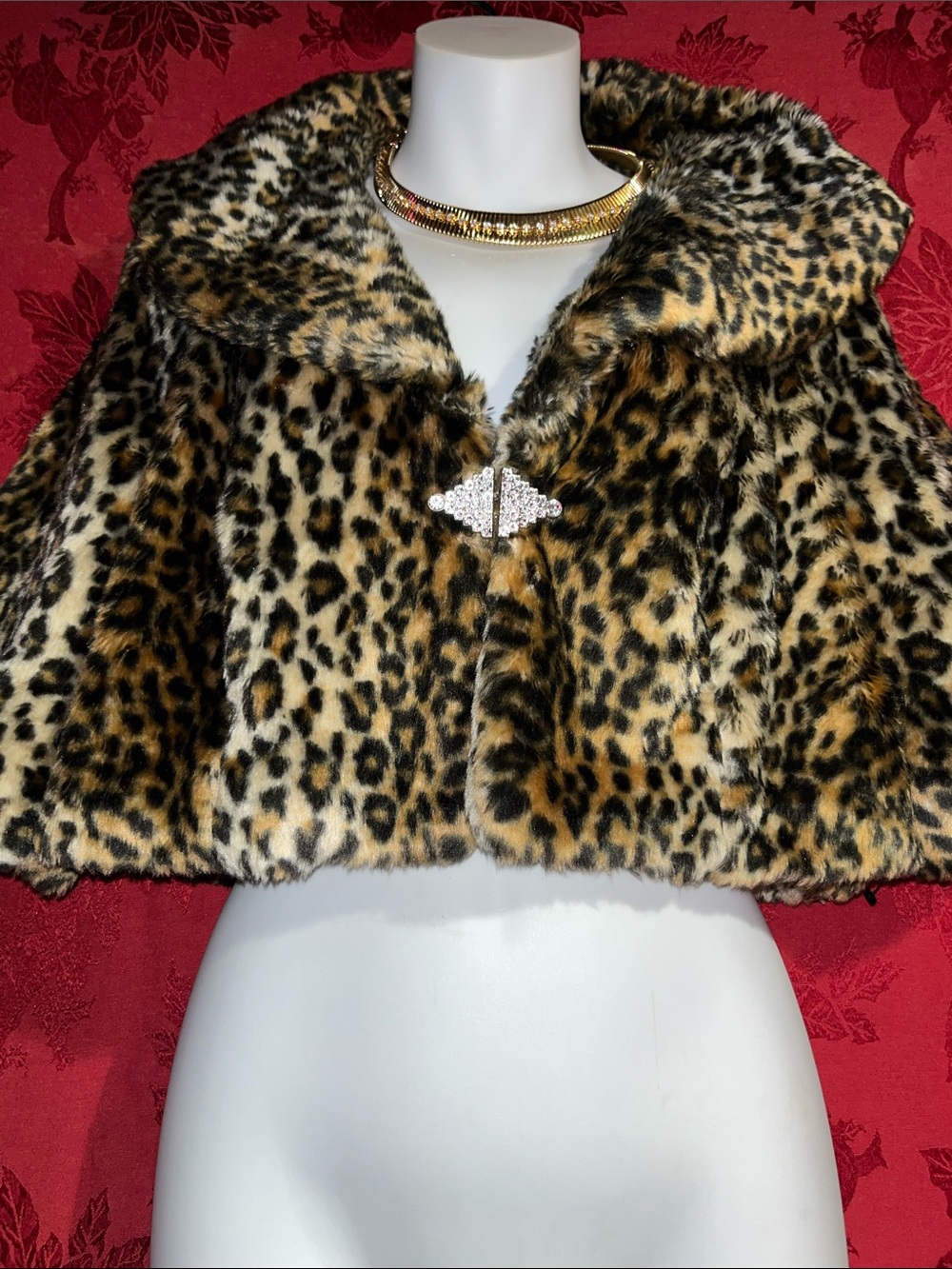 Leopard Faux Fur Cropped Capelet with Rhinestone Clasp
